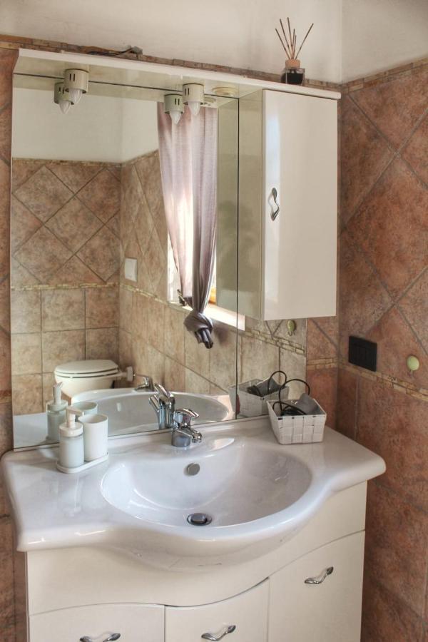 Miriale House Aeroporto Fiumicino Apartment Bagian luar foto