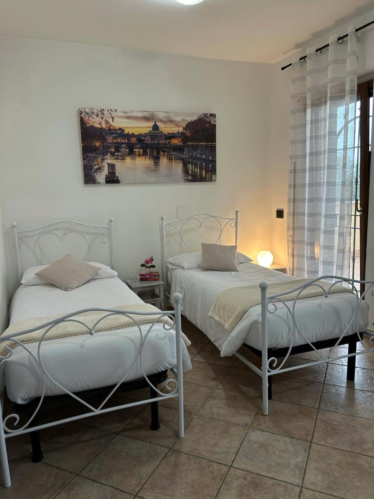 Miriale House Aeroporto Fiumicino Apartment Bagian luar foto