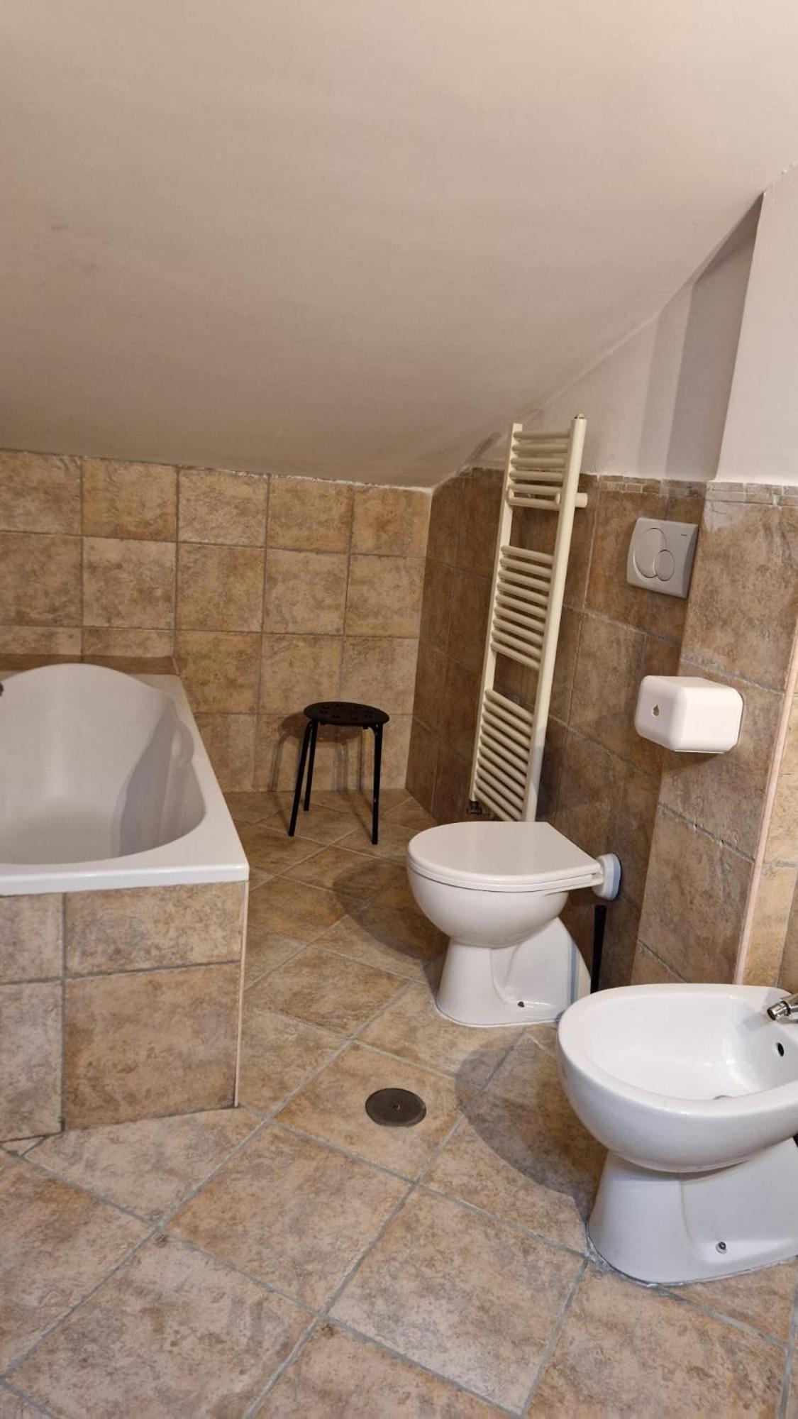 Miriale House Aeroporto Fiumicino Apartment Bagian luar foto